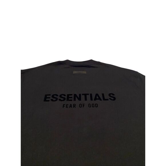 Nwot Fear of God Essentials Short Sleeve T-Shirt Mens Medium Designer Streetwear - Picture 5 of 10
